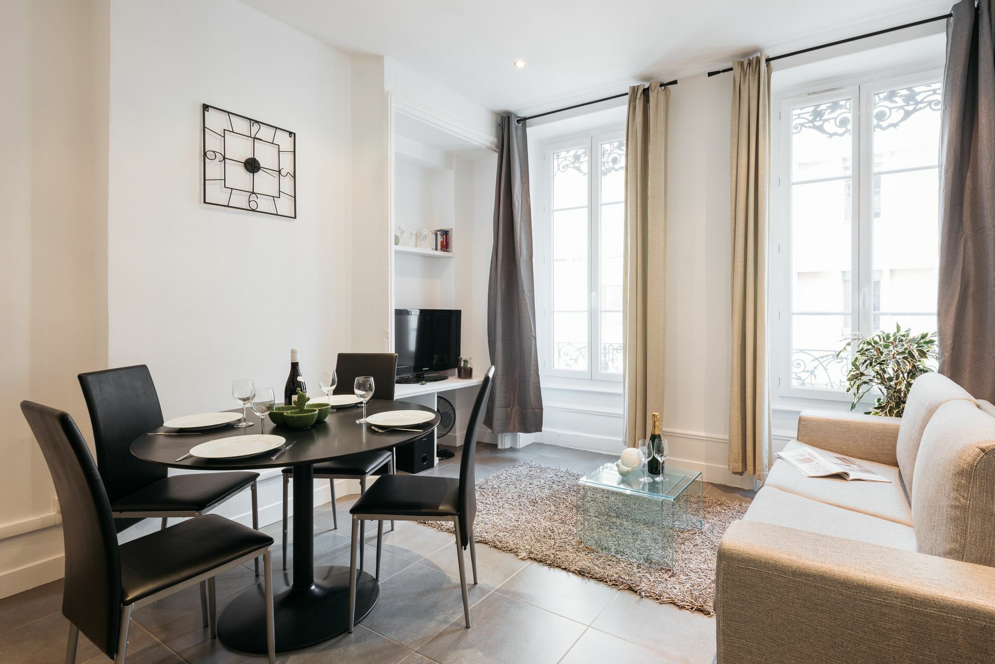 Dify Glamour - Place Des Brotteaux Lyon Exterior foto